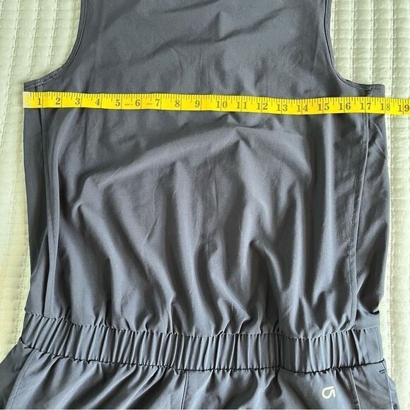 GAP GapFit Sleeveless Romper w Pockets Mesh Details Navy Blue Size Medium Comfy! - Picture 7 of 12